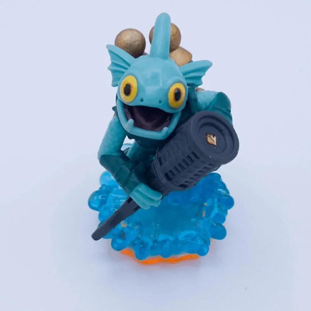 Xbox 360 Skylanders Giants, with the portal controller, 12 figures, and 1 magic